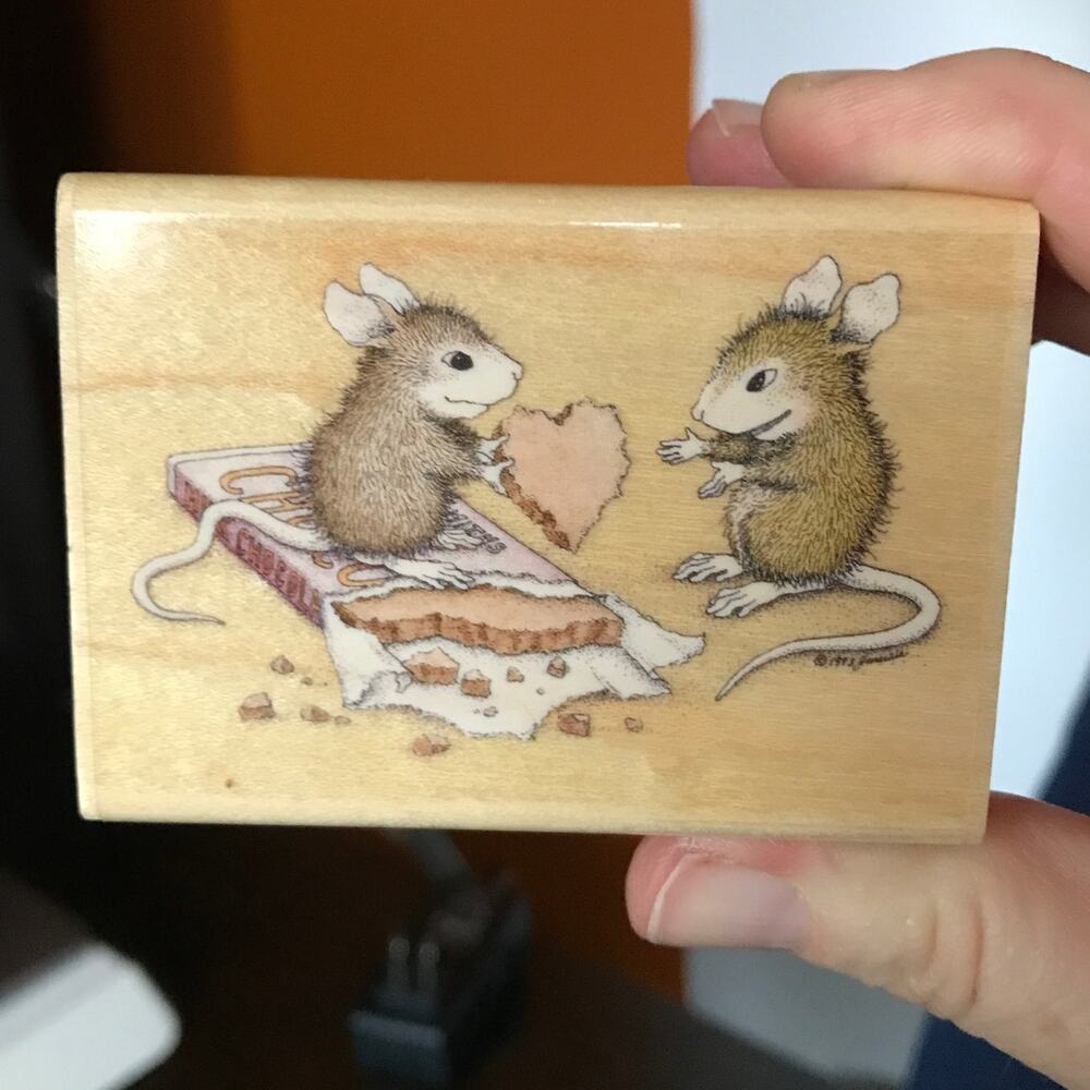 1993 Stampabilities House Mouse Rubber Stamp "Chocolate Heart" 3x2 HMGR1008